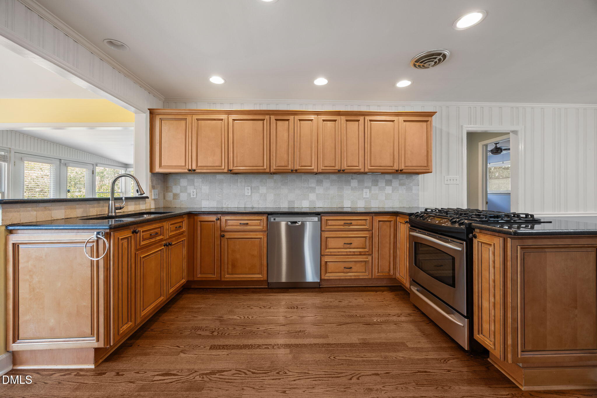 3948 Bristol Road Durham, NC 27707 - Photo 9 of 44 31-web-or-mls-IMG_7022