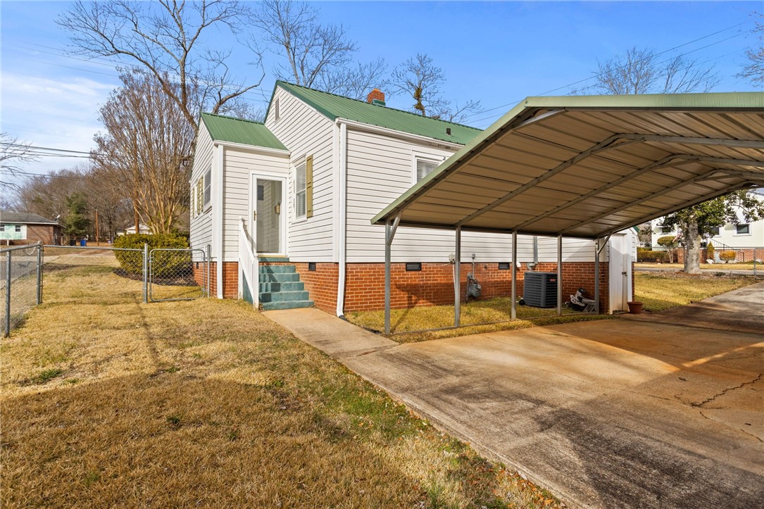 310 Tindal Road Greenville, SC 29617 - Photo 27 of 31 Gallery Image 27
