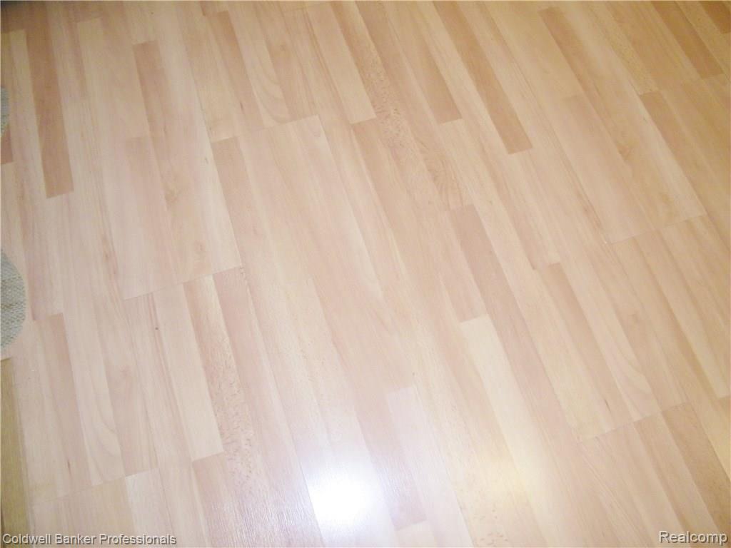 4110 Hunters Creek Road Metamora, MI 48455 - Photo 5 of 20