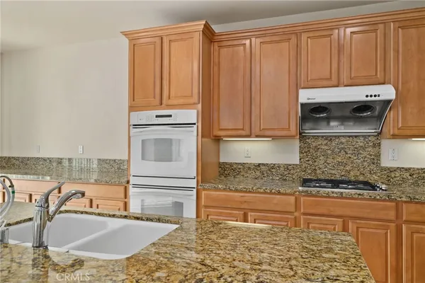 $1,098,800 | 13761 Dellbrook Street, Eastvale, CA 92880