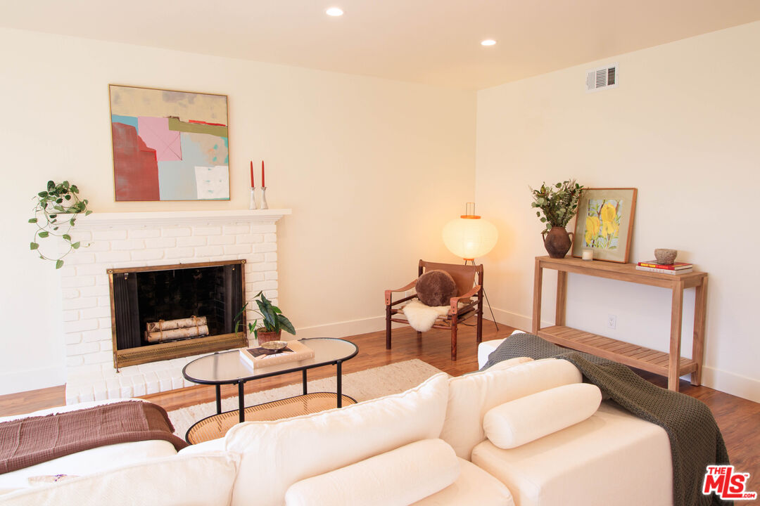 16 Del Rey Circle Salinas, CA 93901 - Photo 8 of 46 Gallery Image 8