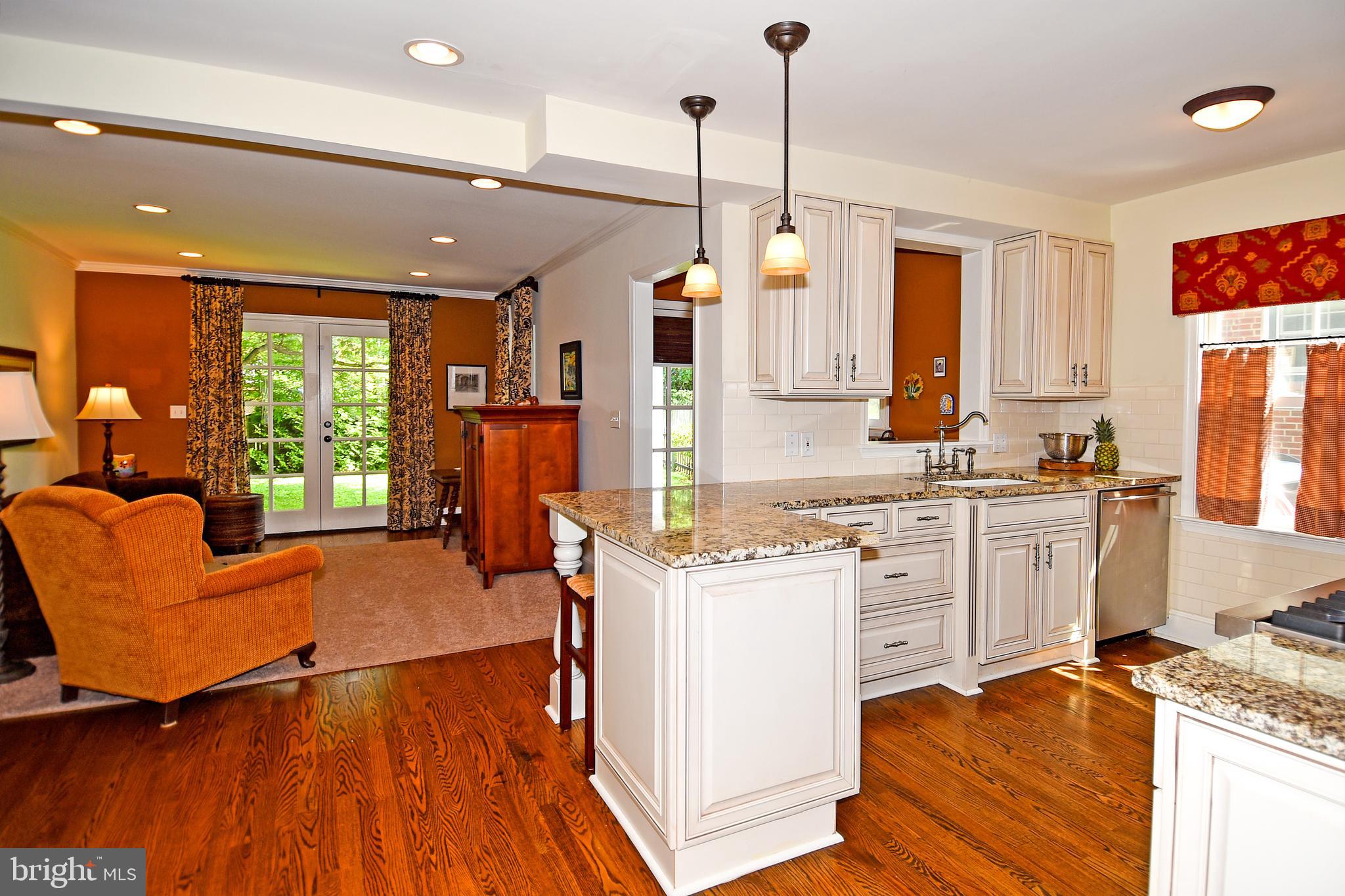 4729 16th Road North Arlington, VA 22207 - Photo 7 of 34