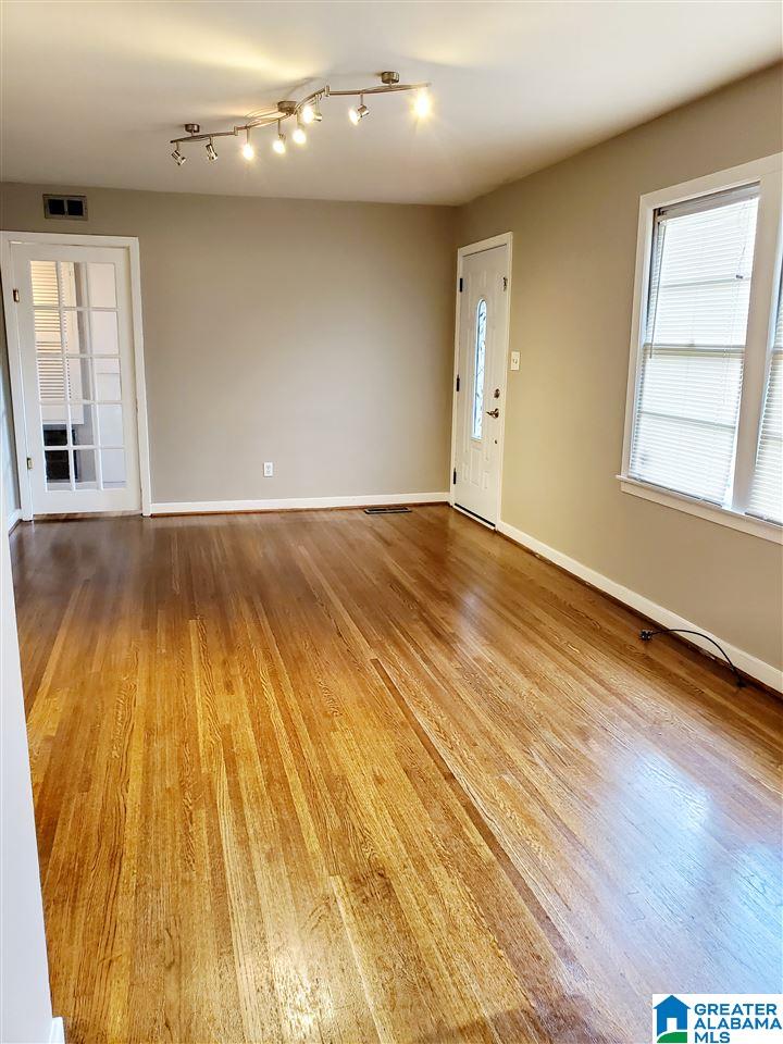 835 Glen Ridge Drive Fairfield, AL 35064 - Photo 3 of 17