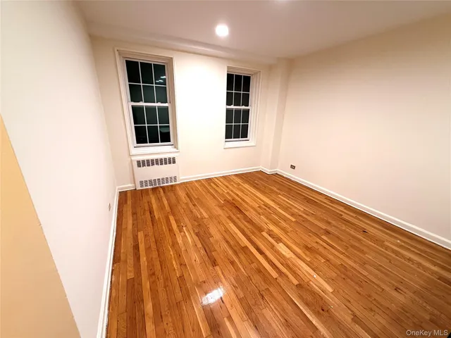 $1,650 | 140-18 Burden Crescent, Unit 310 | Briarwood