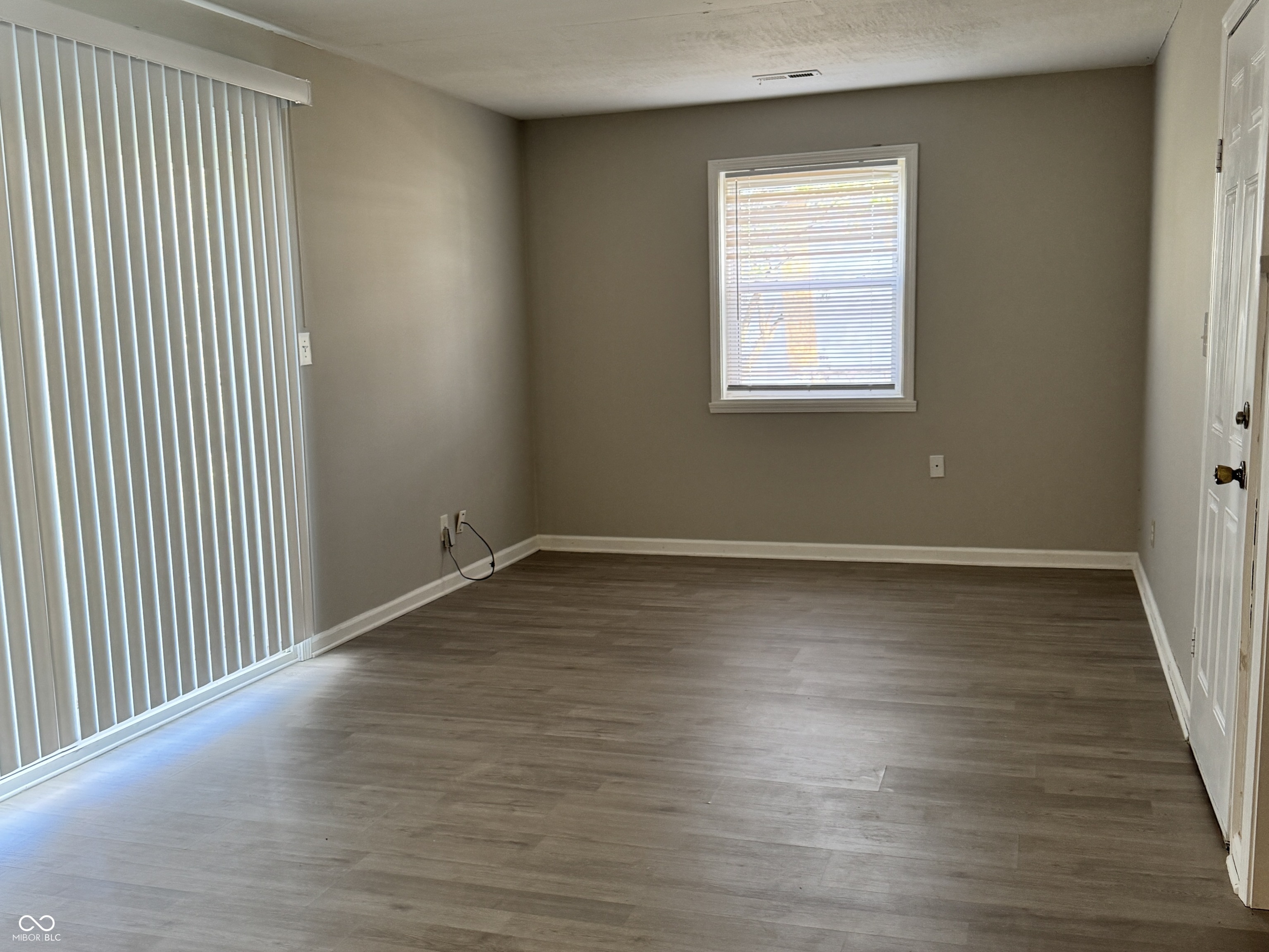 3960 Richelieu Road Indianapolis, IN 46226 - Photo 5 of 15