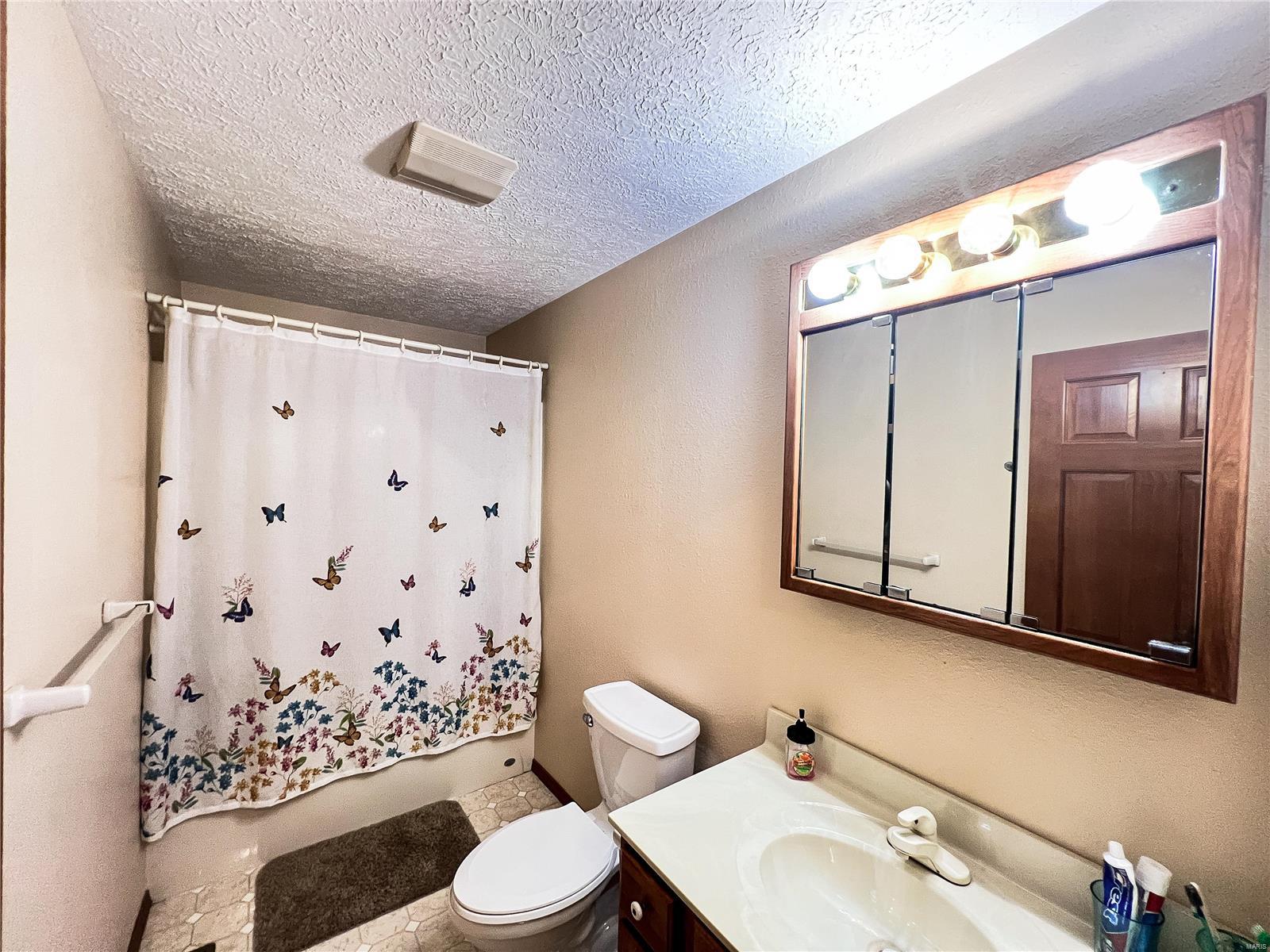 260 Wisher Road Patoka, IL 62875 - Photo 16 of 32
