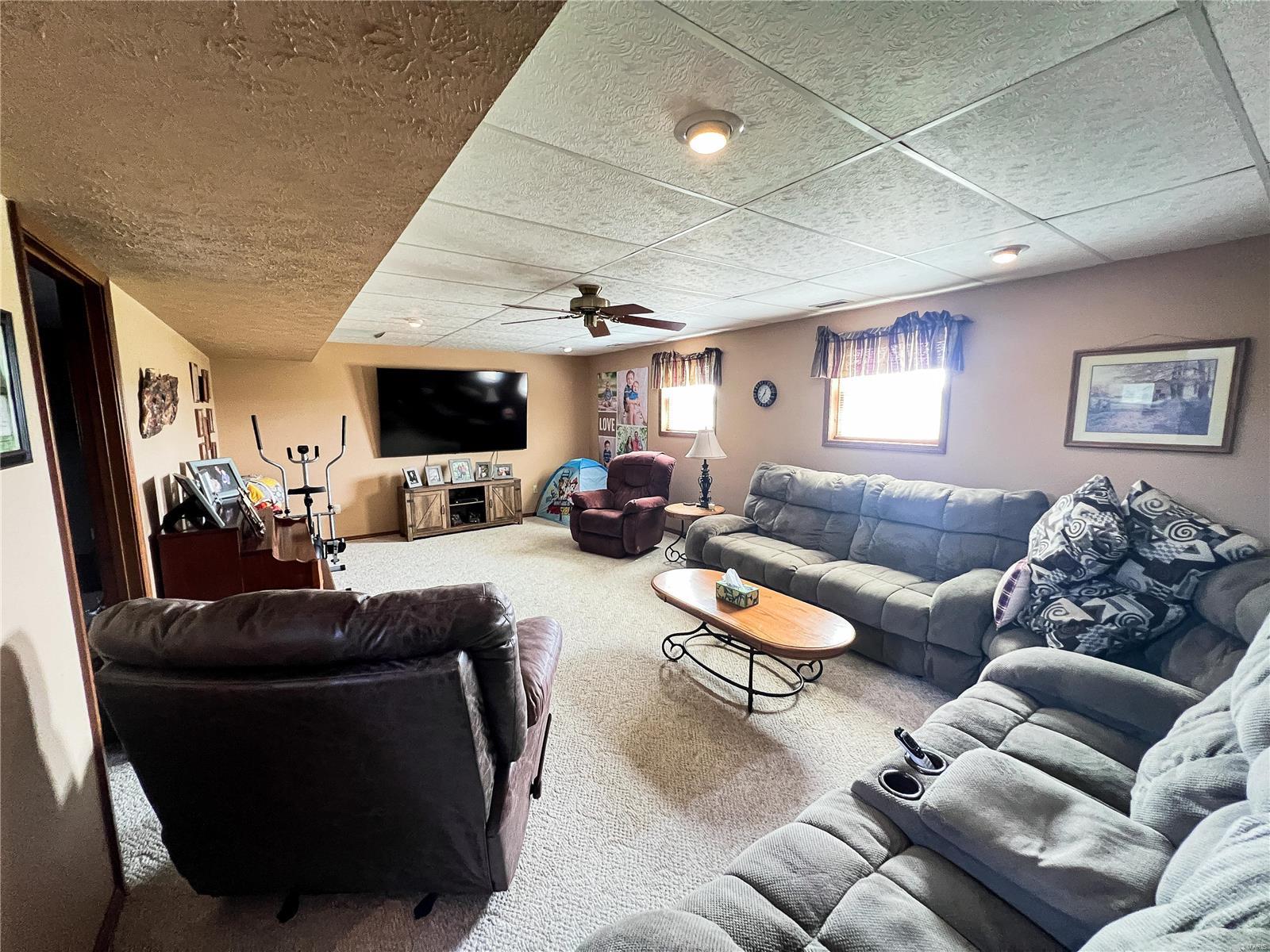 260 Wisher Road Patoka, IL 62875 - Photo 25 of 32
