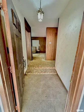 $252,000 | 718 Karbers Ridge Road, Elizabethtown, IL 62931