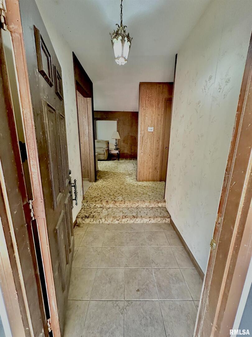 718 Karbers Ridge Road Elizabethtown, IL 62931 - Photo 13 of 70