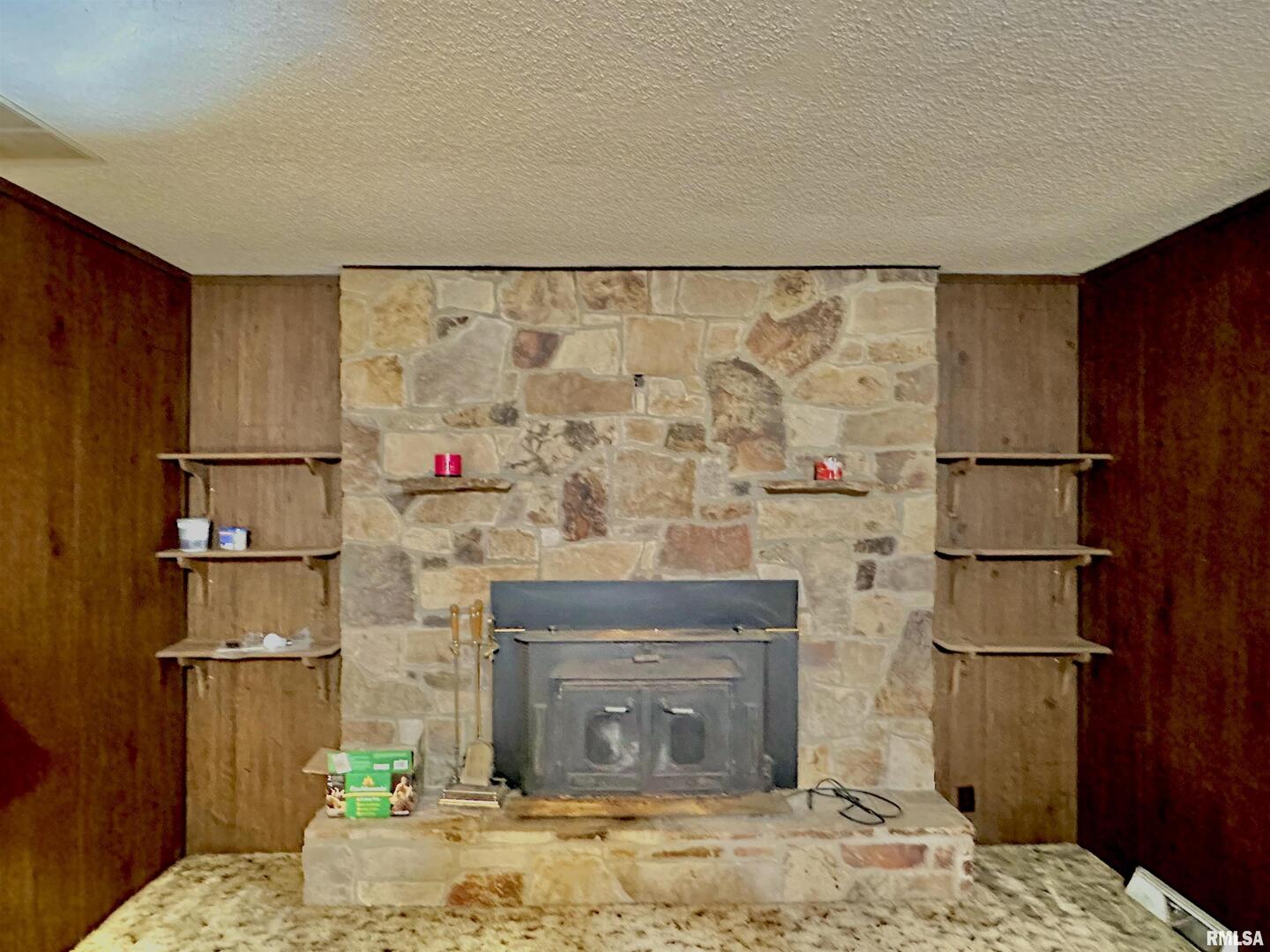 718 Karbers Ridge Road Elizabethtown, IL 62931 - Photo 14 of 70