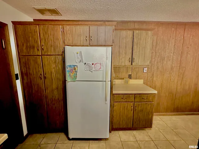 $265,000 | 718 Karbers Ridge Road, Elizabethtown, IL 62931