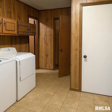$252,000 | 718 Karbers Ridge Road, Elizabethtown, IL 62931