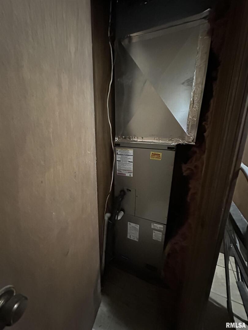 718 Karbers Ridge Road Elizabethtown, IL 62931 - Photo 39 of 70