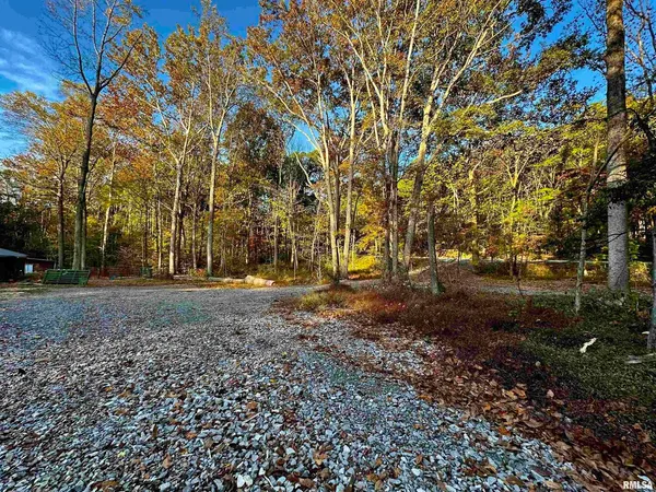 $252,000 | 718 Karbers Ridge Road, Elizabethtown, IL 62931