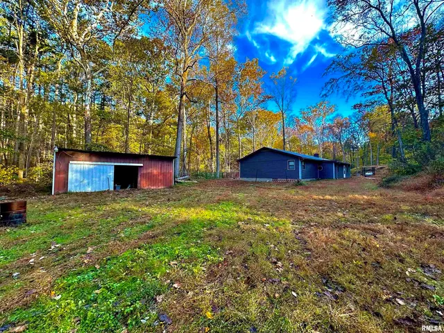 $265,000 | 718 Karbers Ridge Road, Elizabethtown, IL 62931