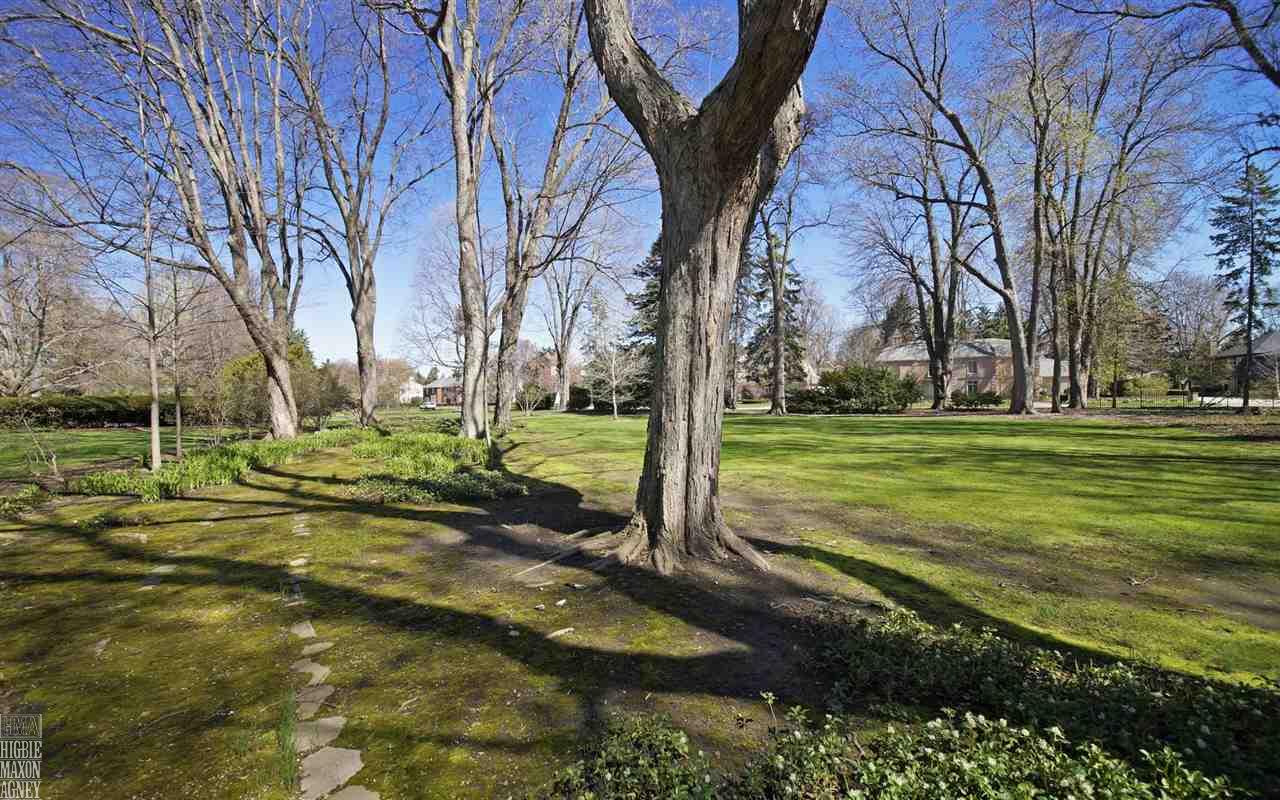55 South Deeplands Road Grosse Pointe Shores, MI 48236 - Photo 13 of 30
