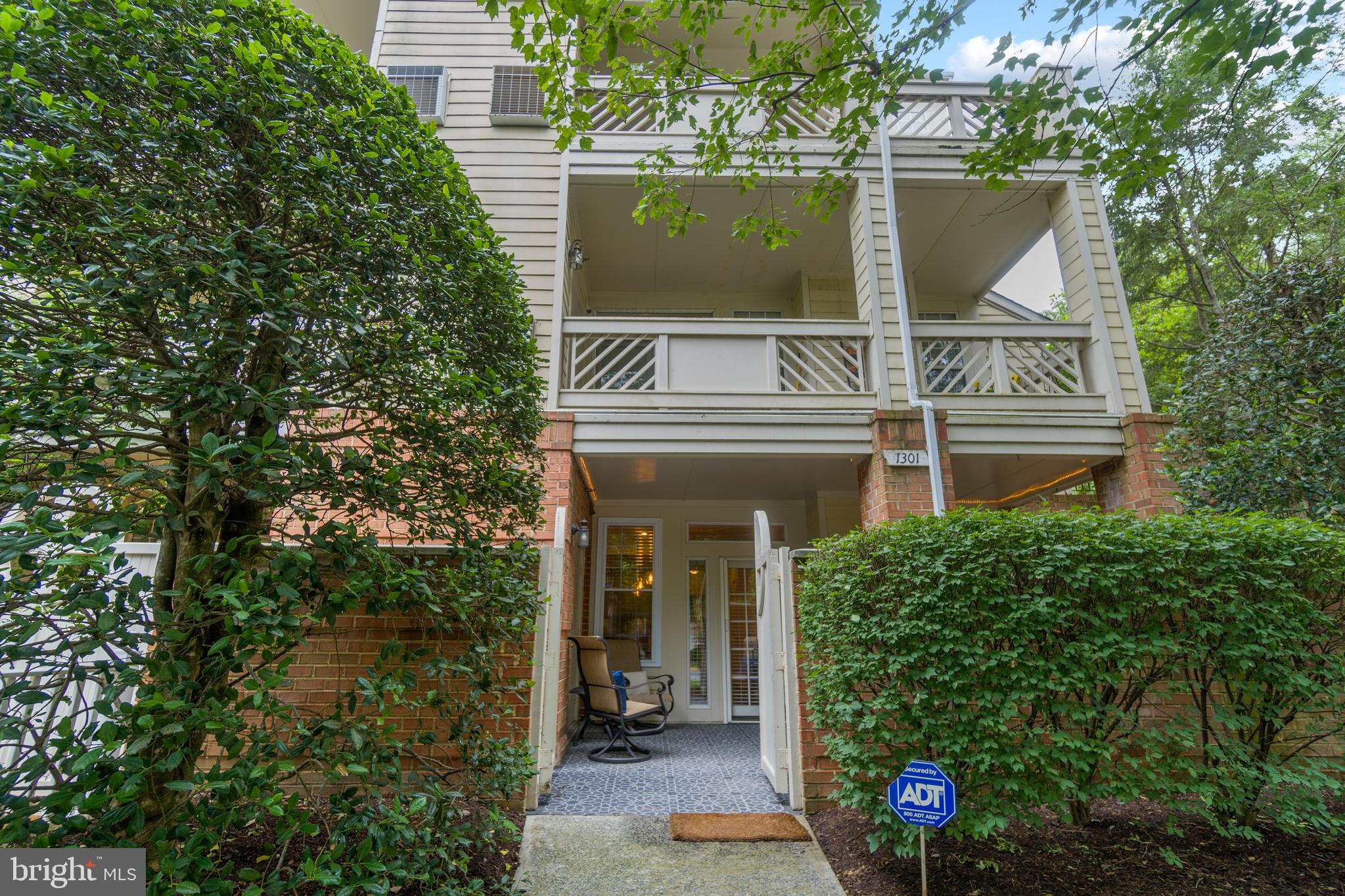 1301 Garden Wall Court, Unit 901 Reston, VA 20194 - Photo 29 of 30 1301 Garden Wall Court. End Unit