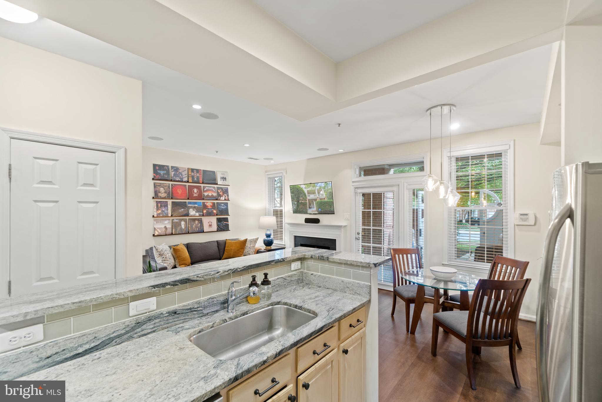 1301 Garden Wall Court, Unit 901 Reston, VA 20194 - Photo 10 of 30