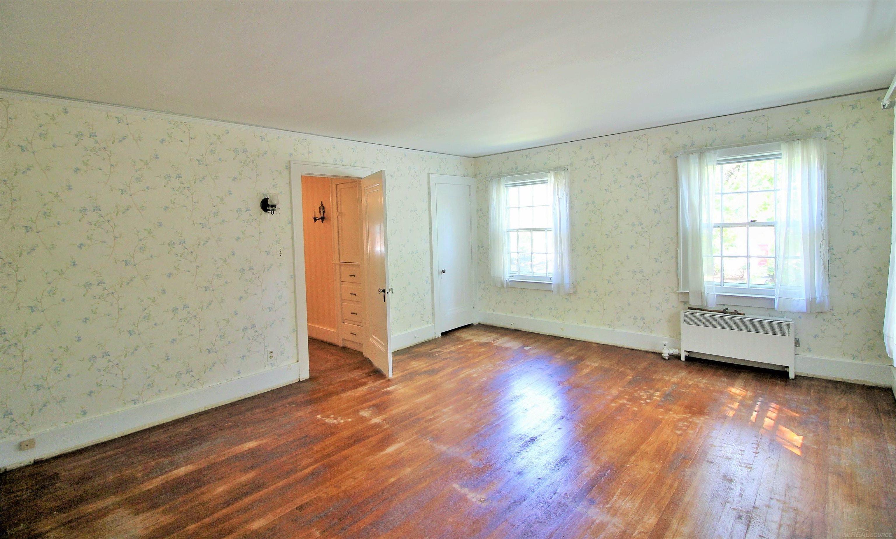 1105 Harvard Road Grosse Pointe, MI 48230 - Photo 29 of 73 50122904-28.JPG