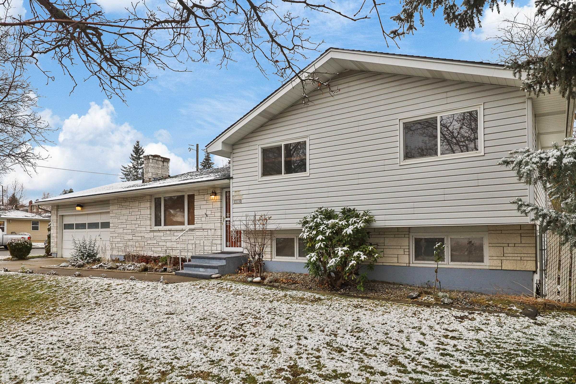 816 South Adams Road Veradale, WA 99037 - Photo 2 of 26 Gallery Image 2