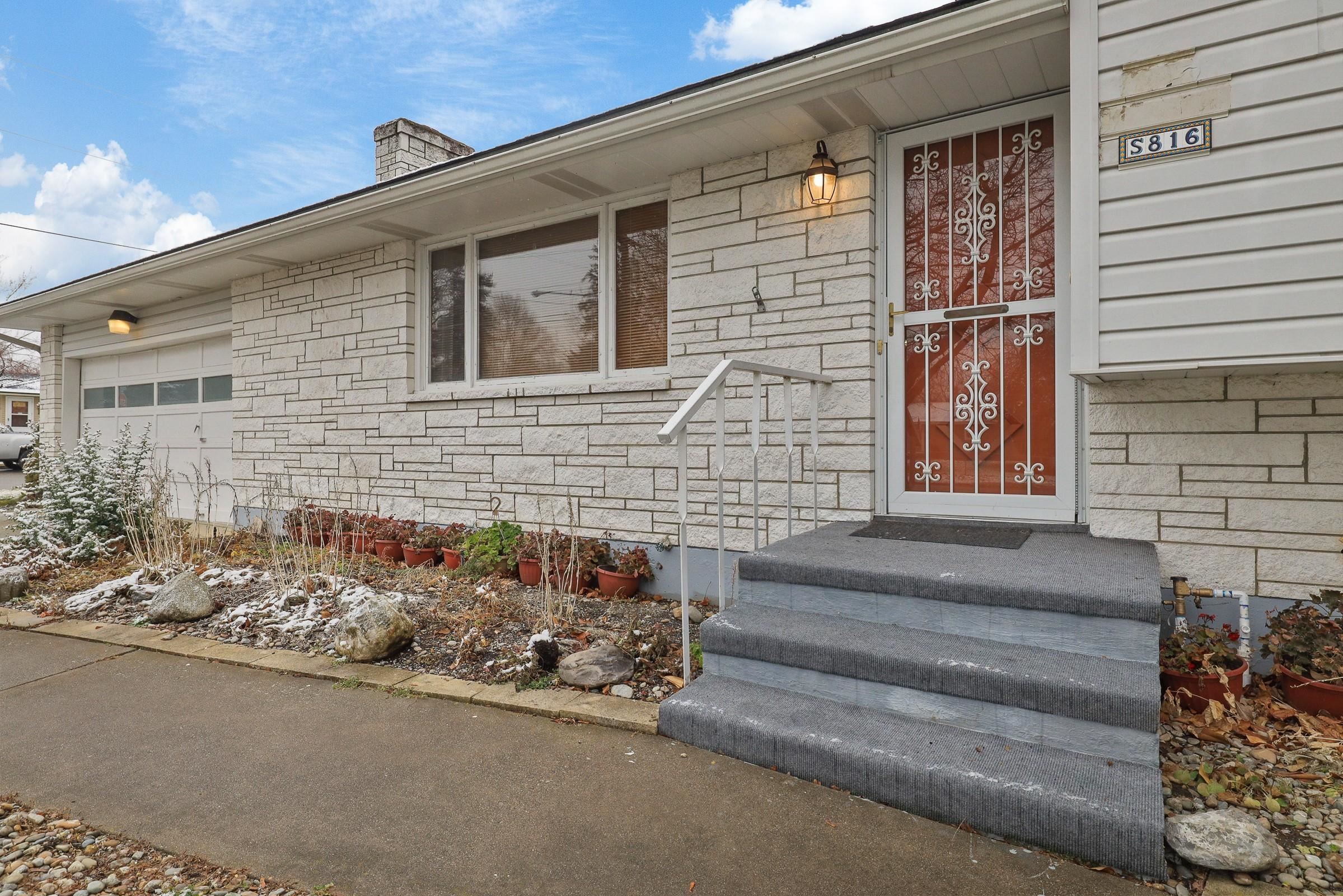 816 South Adams Road Veradale, WA 99037 - Photo 4 of 26 Gallery Image 4