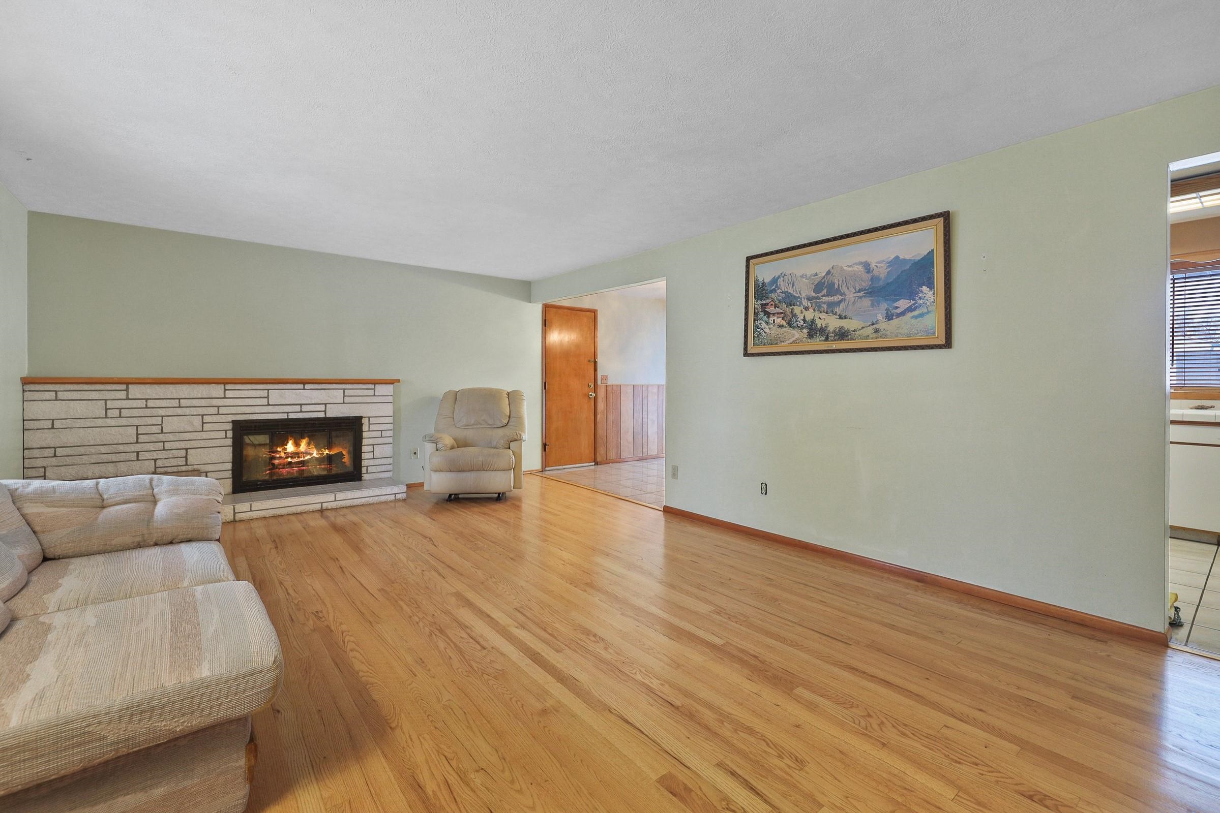 816 South Adams Road Veradale, WA 99037 - Photo 5 of 26 Gallery Image 5