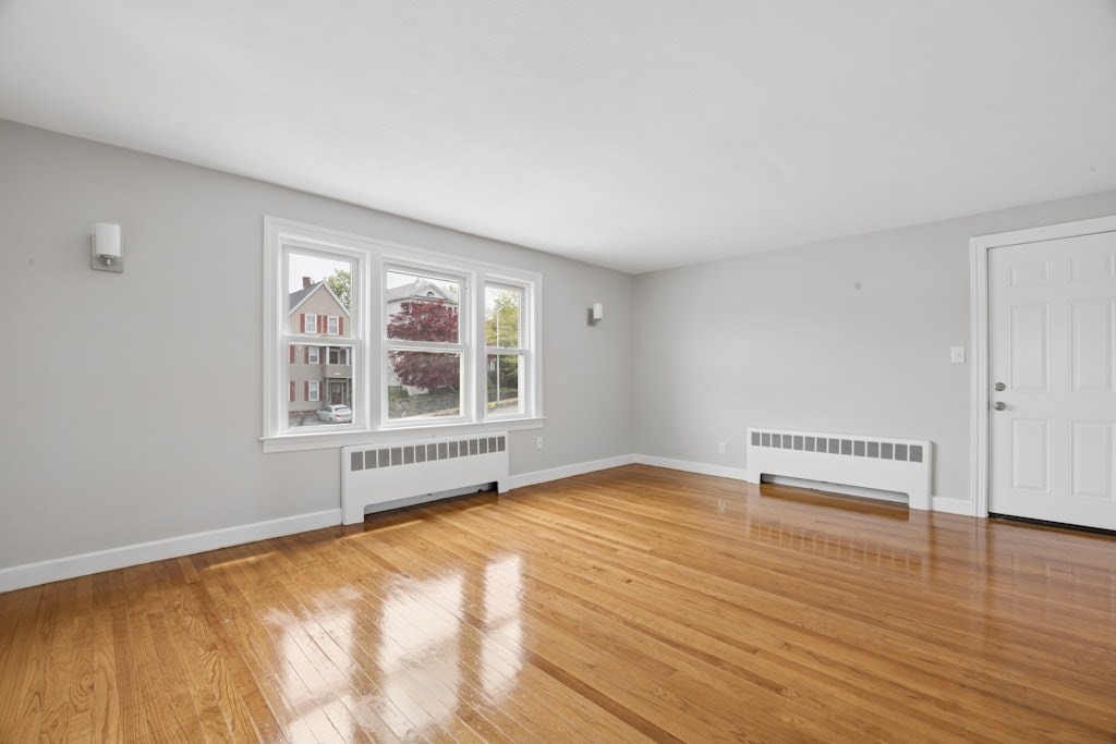 109 Hamilton Street Worcester, MA 01604 - Photo 6 of 31