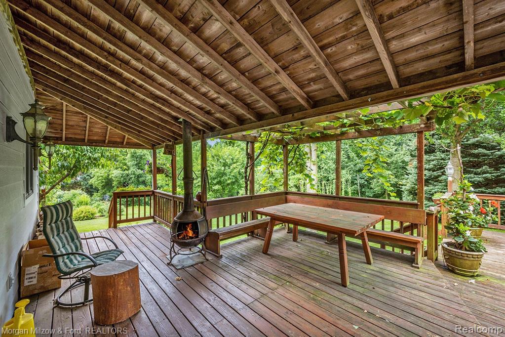 5036 Clarkston Road Clarkston, MI 48348 - Photo 29 of 39