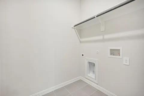 519 Ridgedale Drive McKinney, TX 75071 - Photo 17 of 26 a view of an empty room