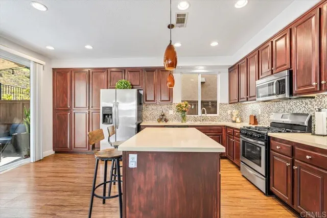 $1,099,000 | 612 Via Del Caballo, San Marcos, CA 92078