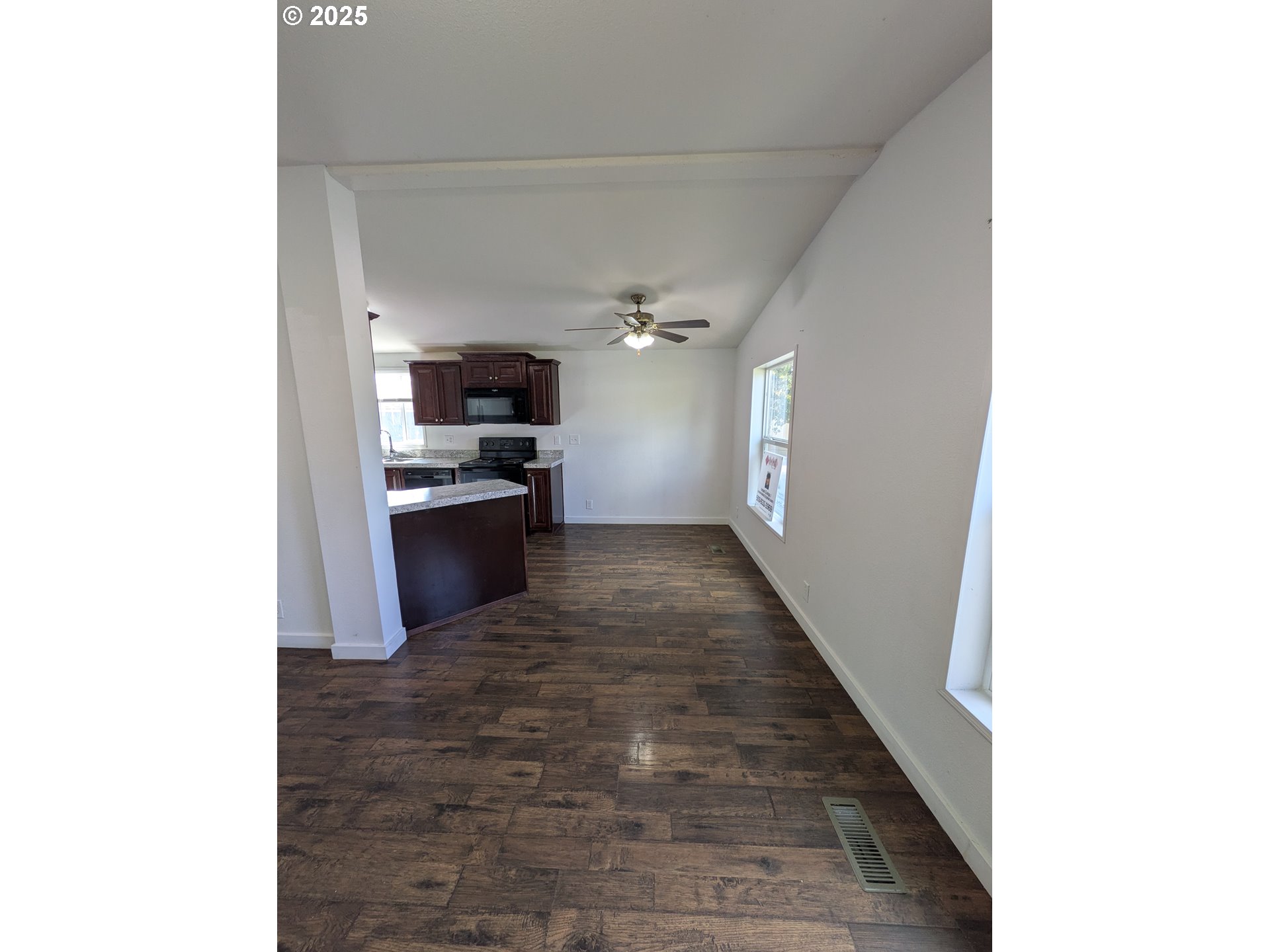 9700 Southwest Tualatin Road, Unit 5 Tualatin, OR 97062 - Photo 18 of 37