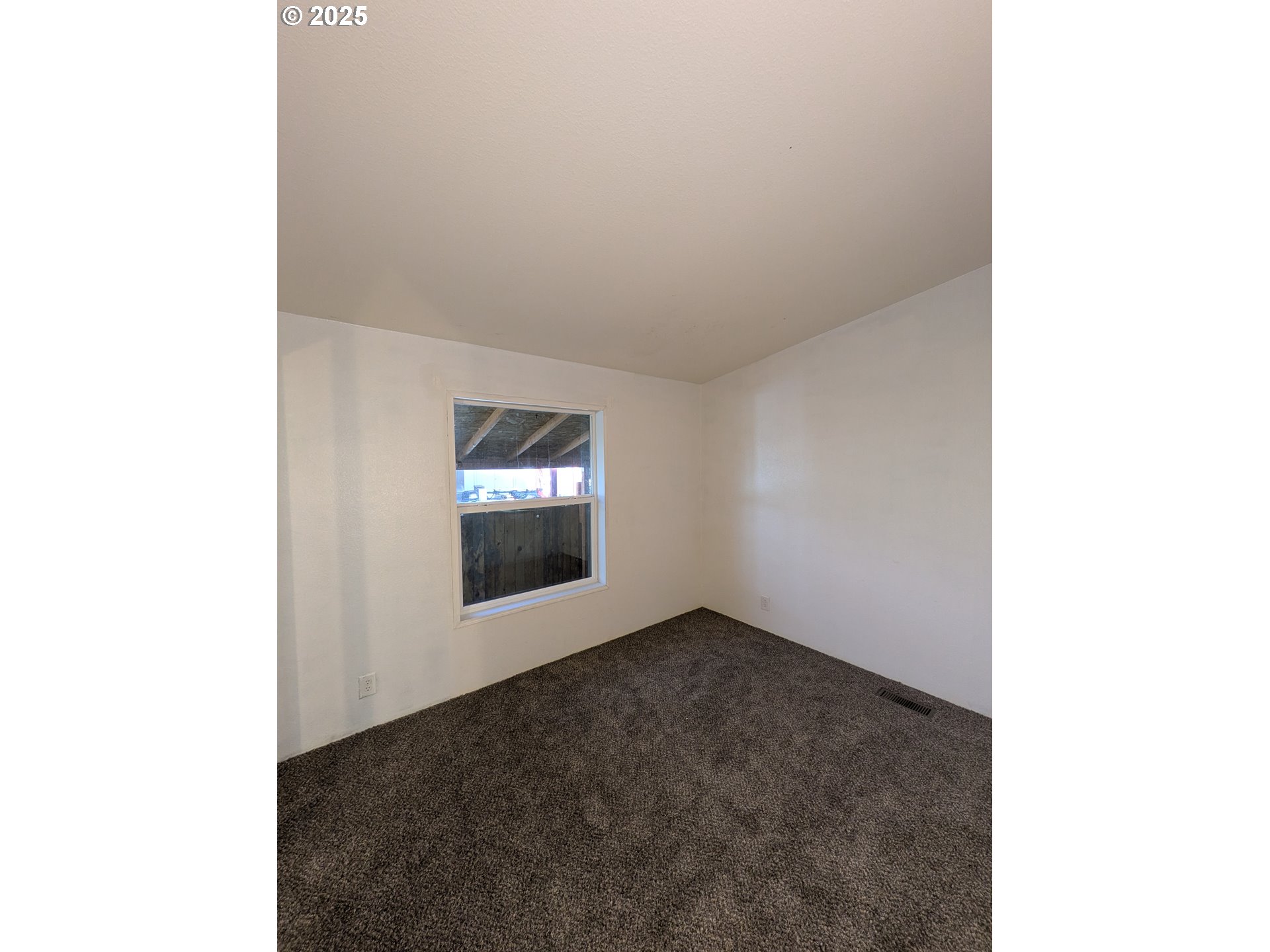 9700 Southwest Tualatin Road, Unit 5 Tualatin, OR 97062 - Photo 26 of 37