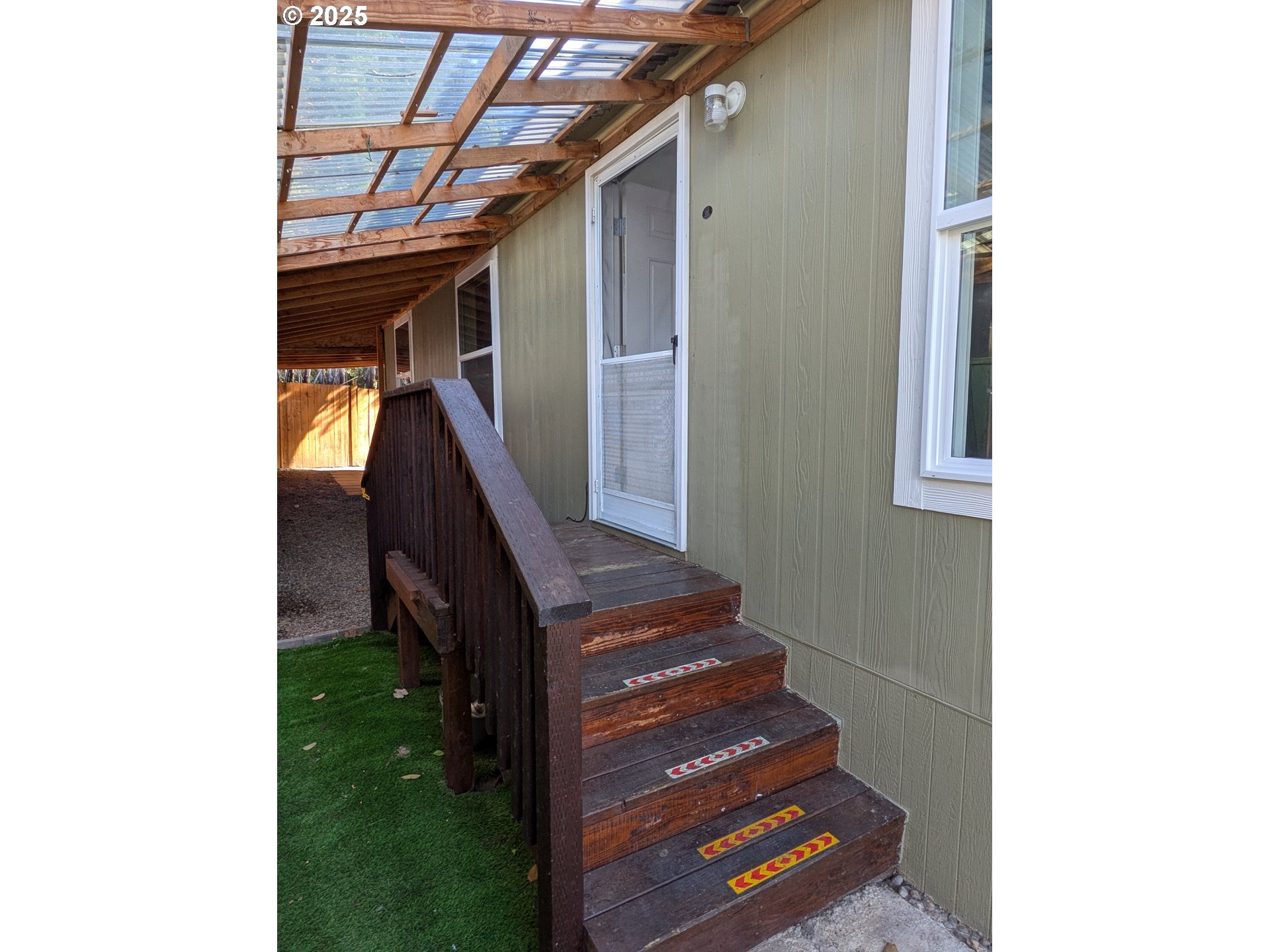 9700 Southwest Tualatin Road, Unit 5 Tualatin, OR 97062 - Photo 4 of 37