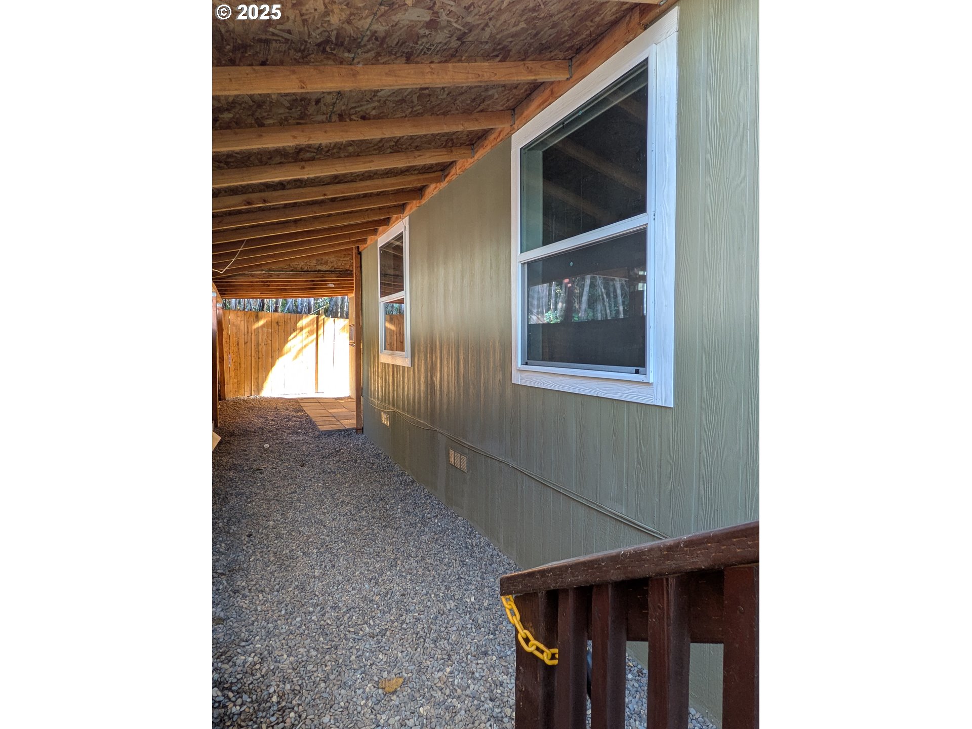 9700 Southwest Tualatin Road, Unit 5 Tualatin, OR 97062 - Photo 5 of 37