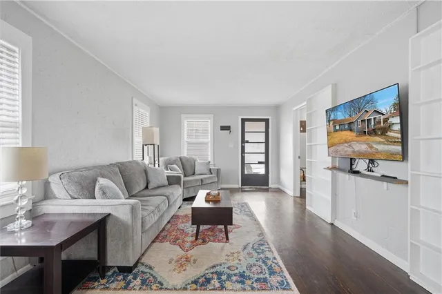 $225,000 | 5734 Northeast Vivion Road, Kansas City, MO 64119