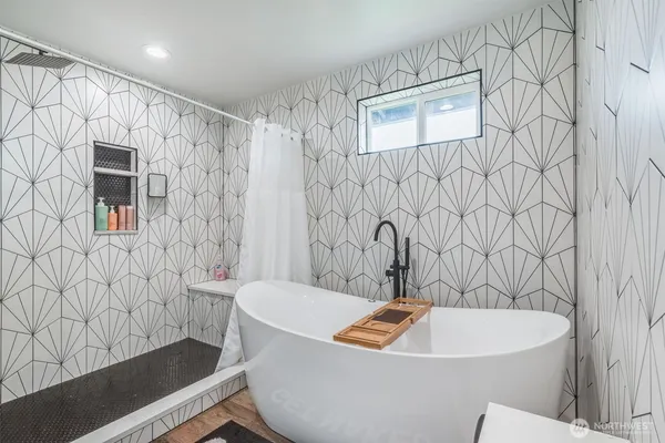 $675,000 | 6301 36th Street Southeast, Auburn, WA 98092