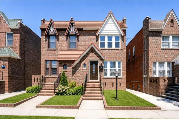 $1,125,000 | 2027 East 35th Street | Marine Park