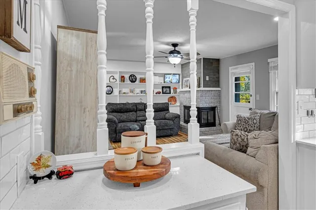 $290,000 | 6817 North Madison Avenue, Kansas City, MO 64118