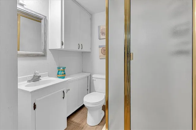 $290,000 | 6817 North Madison Avenue, Kansas City, MO 64118