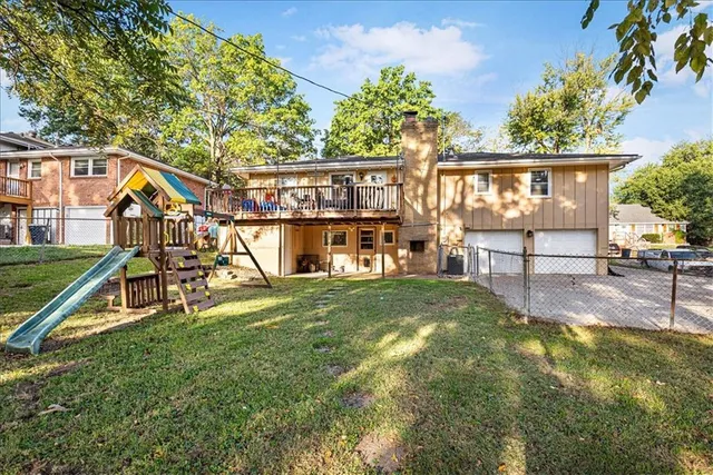 $290,000 | 6817 North Madison Avenue, Kansas City, MO 64118