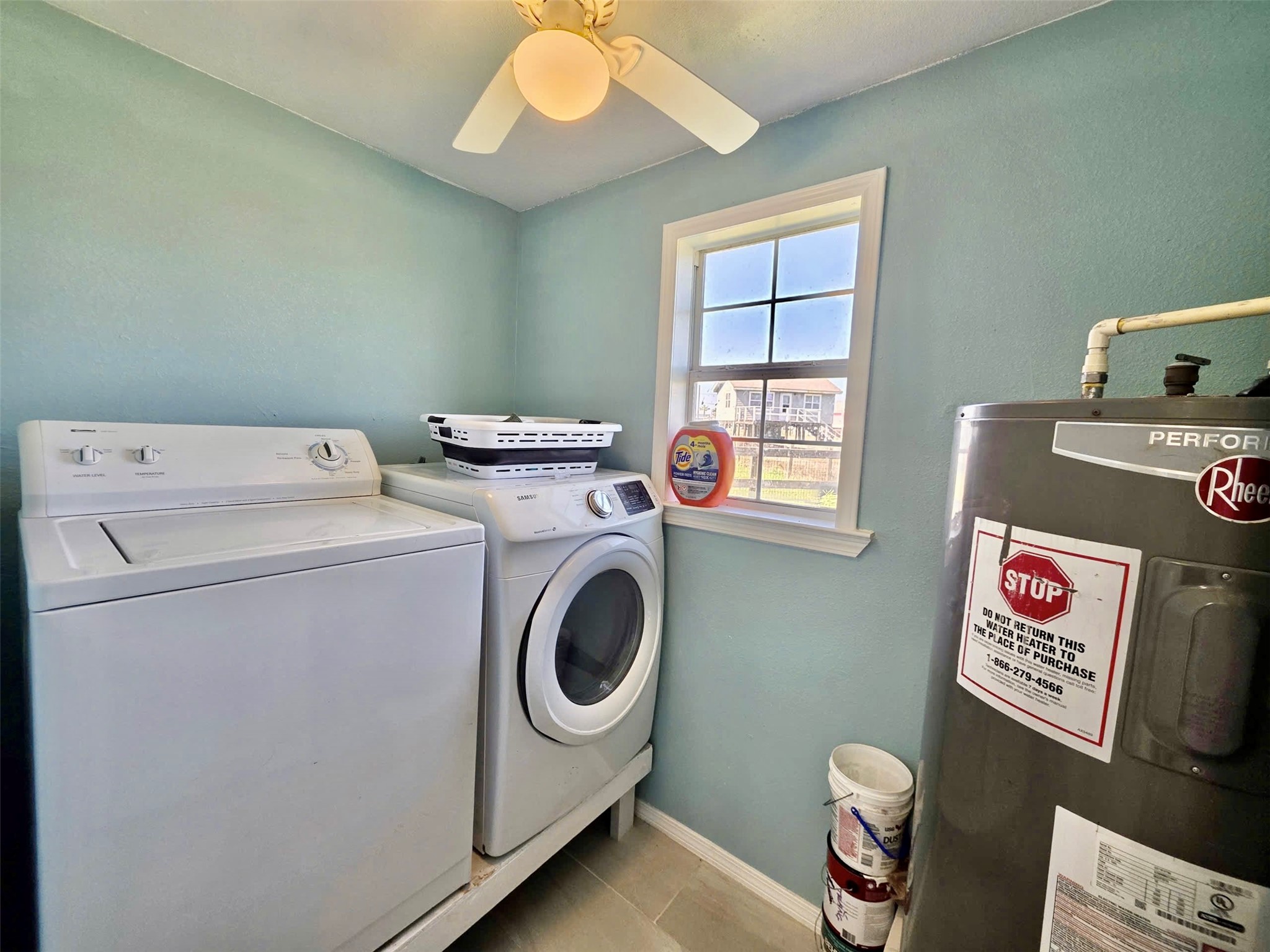 325 Texas Street Freeport, TX 77541 - Photo 13 of 32