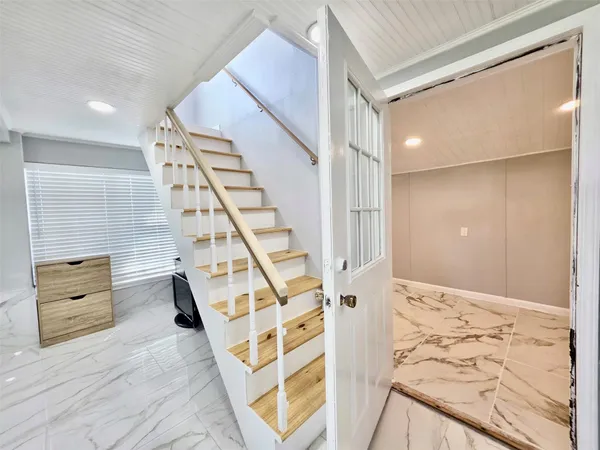 $249,000 | 325 Texas Street, Freeport, TX 77541