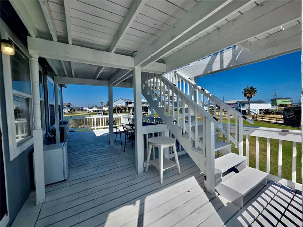 $249,000 | 325 Texas Street, Freeport, TX 77541