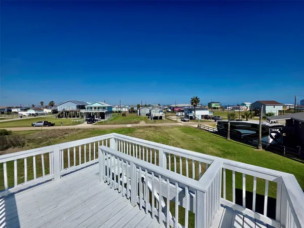 $249,000 | 325 Texas Street, Freeport, TX 77541