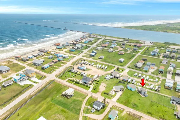 $249,000 | 325 Texas Street, Freeport, TX 77541