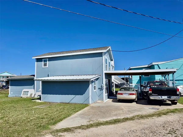 $249,000 | 325 Texas Street, Freeport, TX 77541