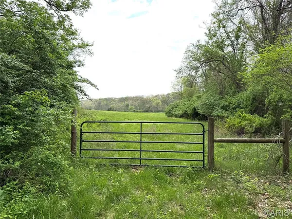 $645,000 | 19142 Hardt Road, Wildwood, MO 63038