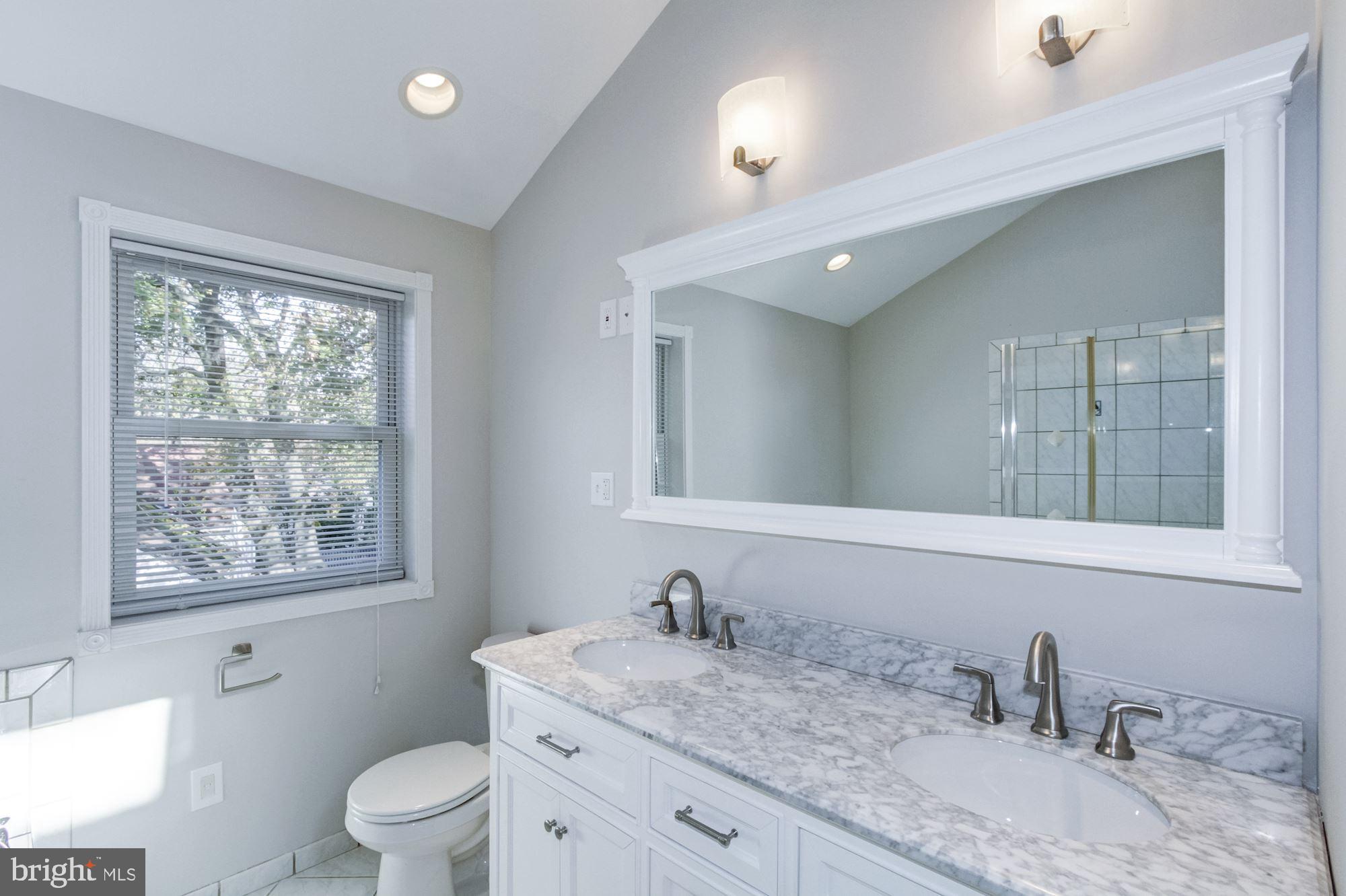 537 Ellis Road Havertown, PA 19083 - Photo 42 of 71 Master Bath
