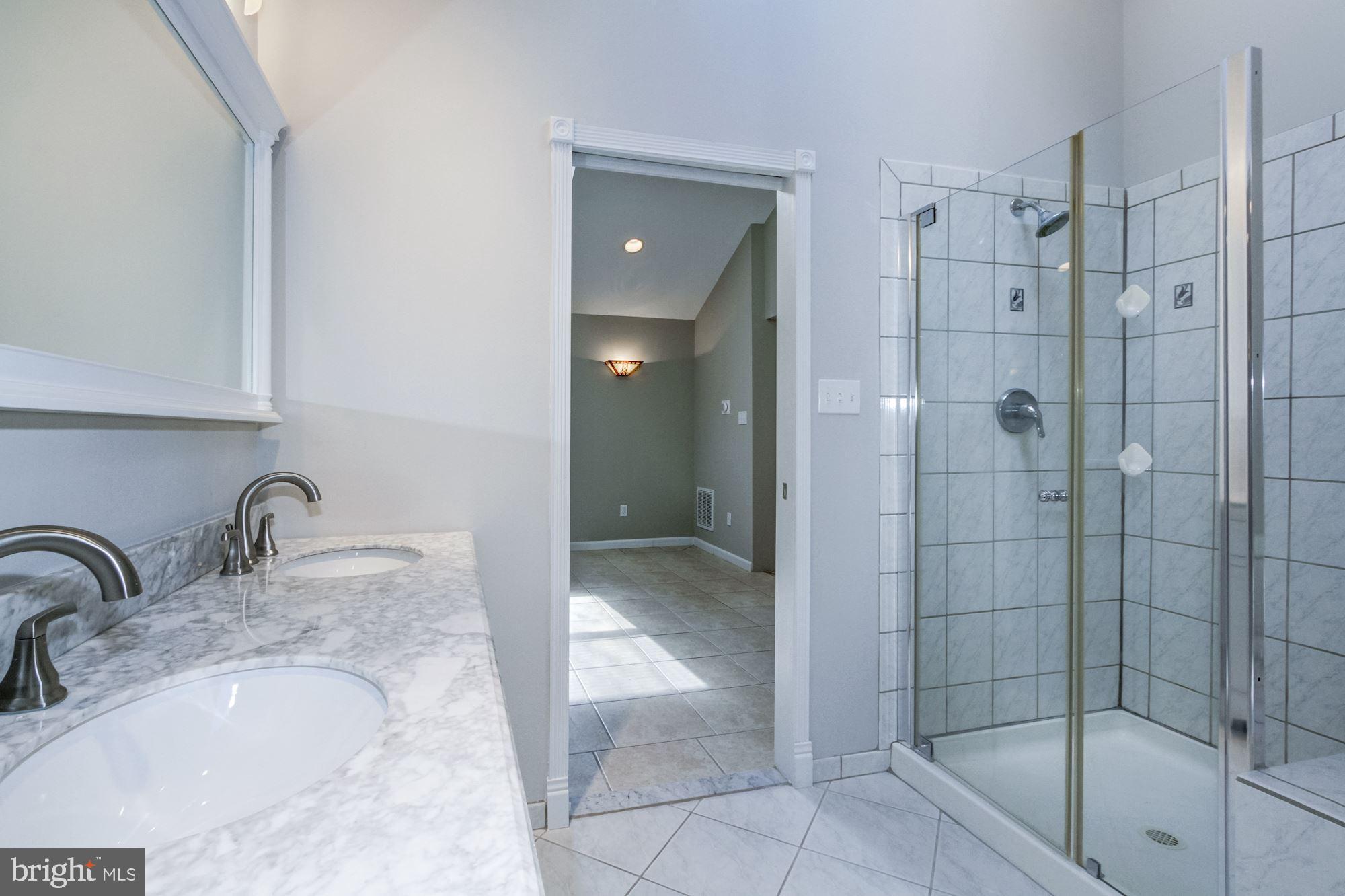 537 Ellis Road Havertown, PA 19083 - Photo 43 of 71 Master Bath