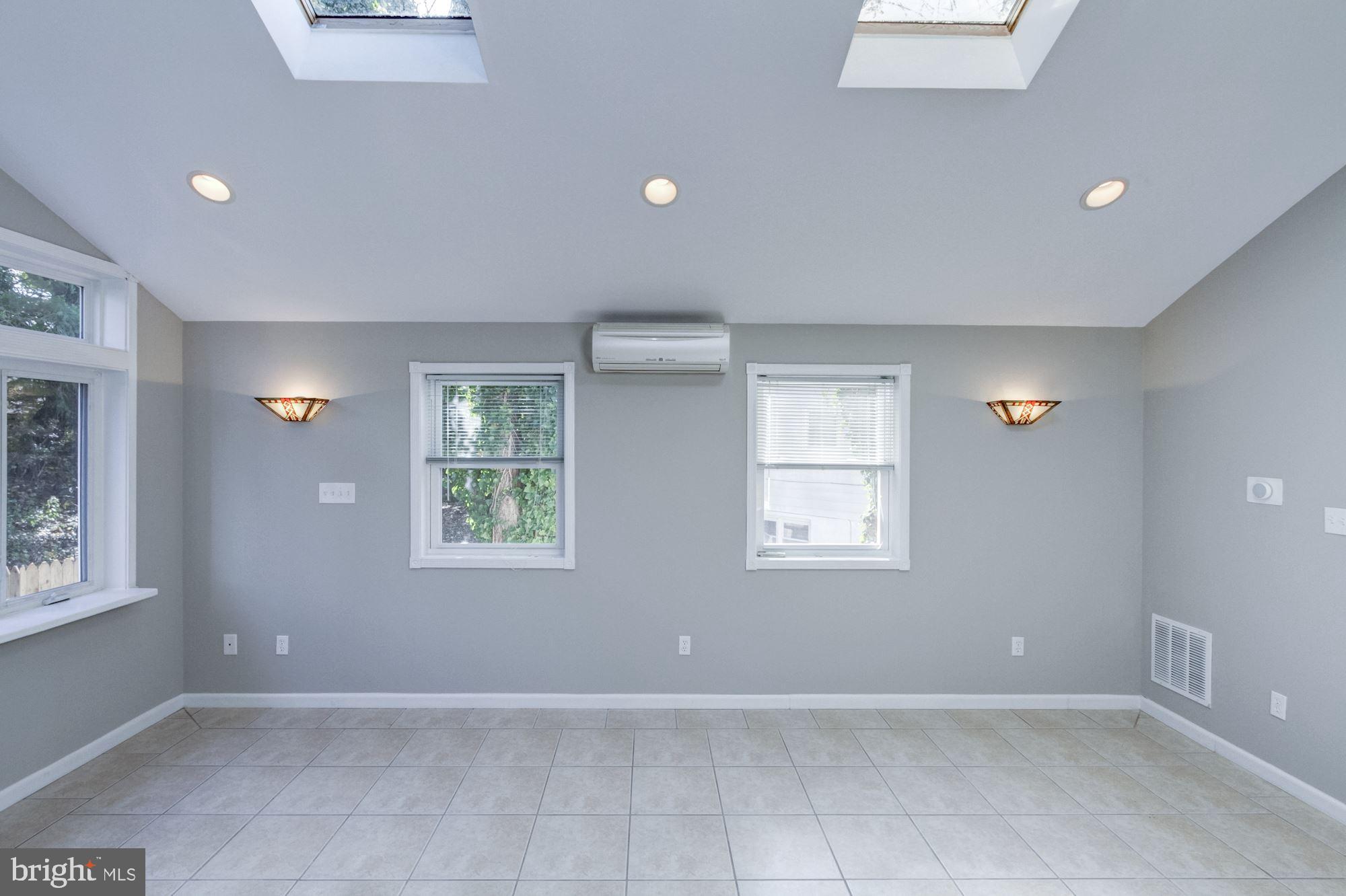 537 Ellis Road Havertown, PA 19083 - Photo 47 of 71 Master Bedroom